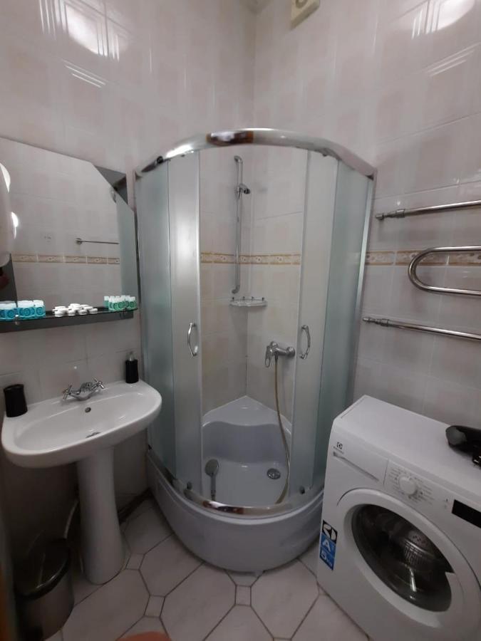Apartment Arena City Киев Екстериор снимка