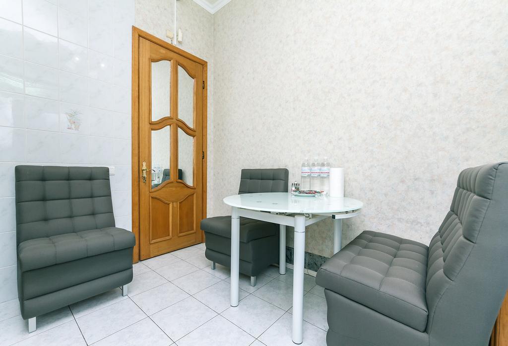 Apartment Arena City Киев Екстериор снимка